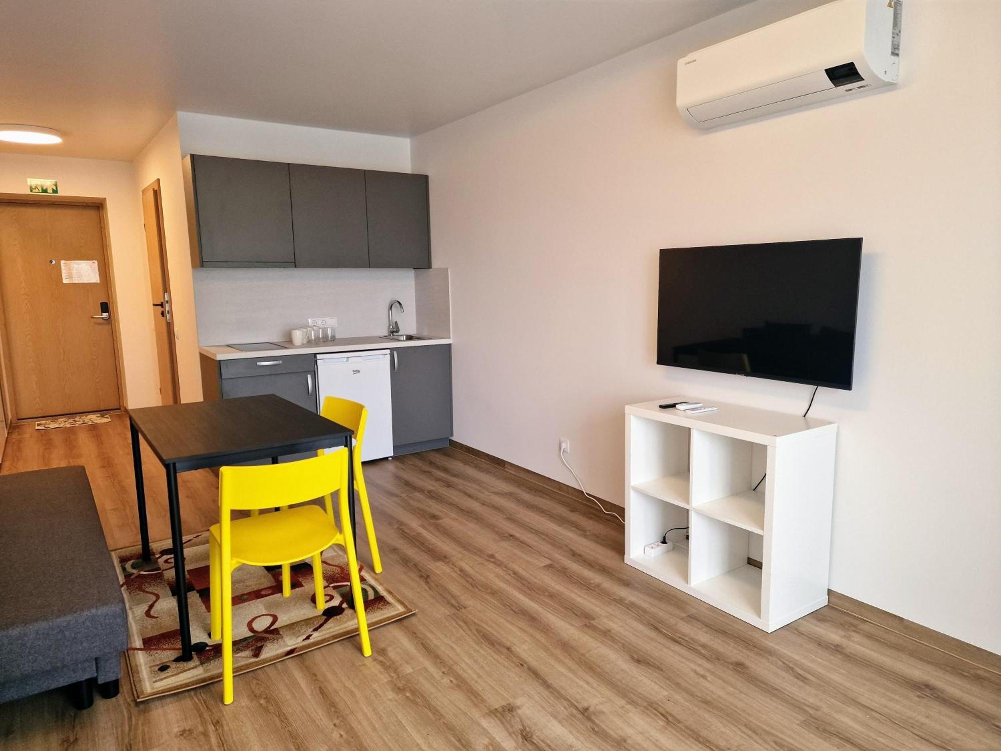 Ku Ku Villa Sventoji Bagian luar foto